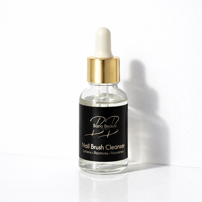 Nail brush cleanser